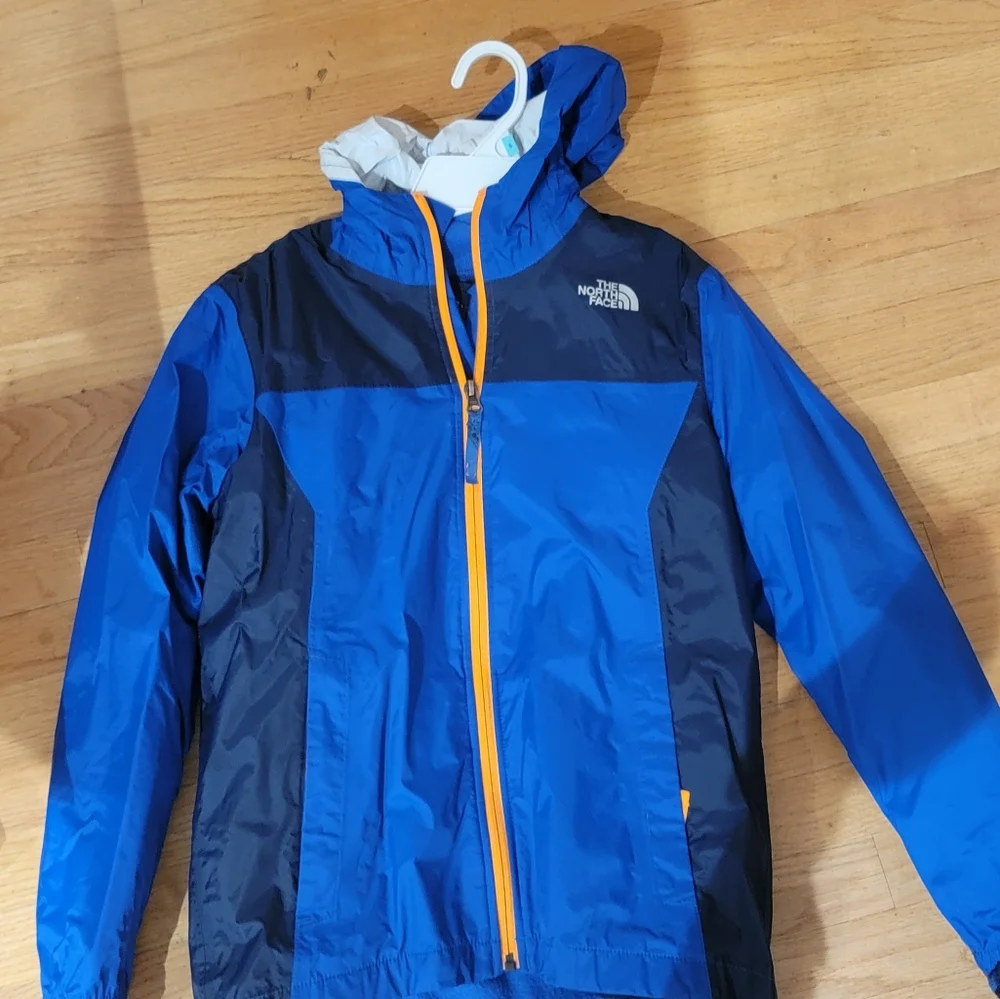 The North Face Boys Jacket size 10/12 in blue Outer Only